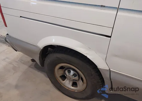 1999 Chevrolet Astro из США, поврежденный, VIN 1GNDM19W9XB138046